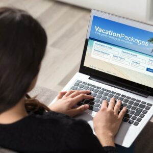 Tips to find holiday packages to save on travel